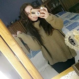 Meet your Posher, Josie